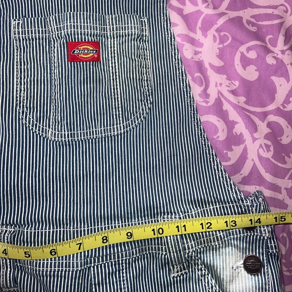 ❌SOLD❌Dickies Pinstripe Shortalls - Picture 4 of 4